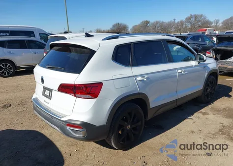 2022 Volkswagen Taos 1.5T Se z USA, uszkodzony, nr VIN 3VVRX7B25NM072893
